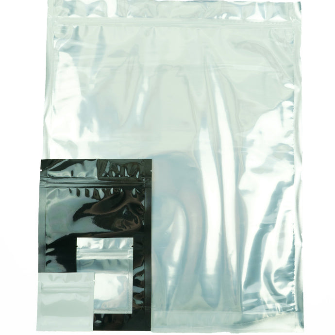 Stand Up Pouches / Mylar Bags 15x23cm (Black/Clear)